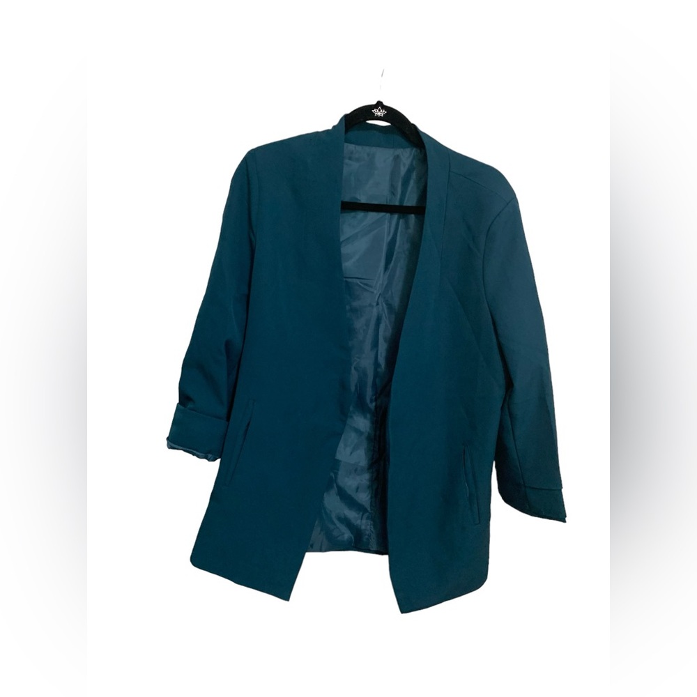 Green Blazer. - image 1